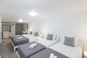 Quadrable room