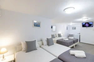 Quadrable room