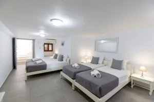 Quadrable room