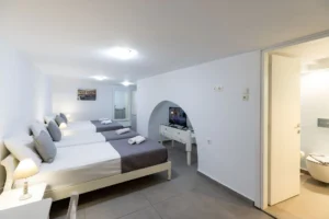 Quadrable room