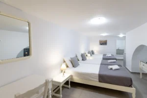Quadrable room